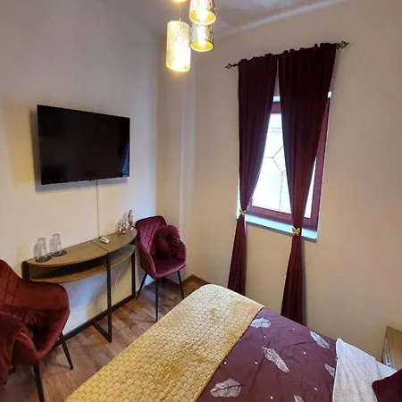 게스트하우스 4 Colors Rooms, 3*