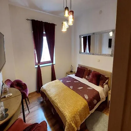 Pensiune 4 Colors Rooms, 3*