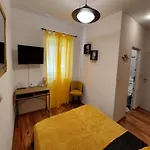 Konukevi 4 Colors Rooms, 3*